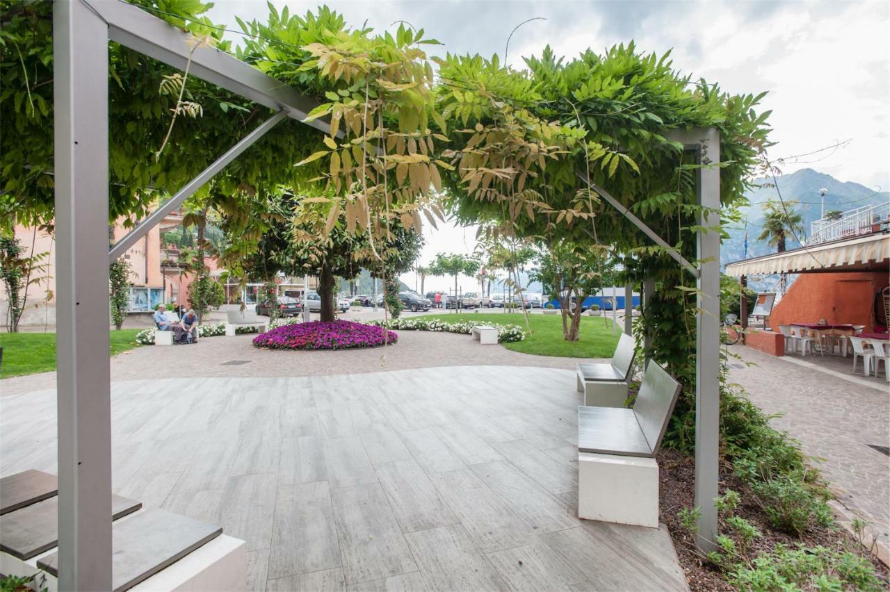 Apartamento Residenza Picalof Torbole Sul Garda Exterior foto