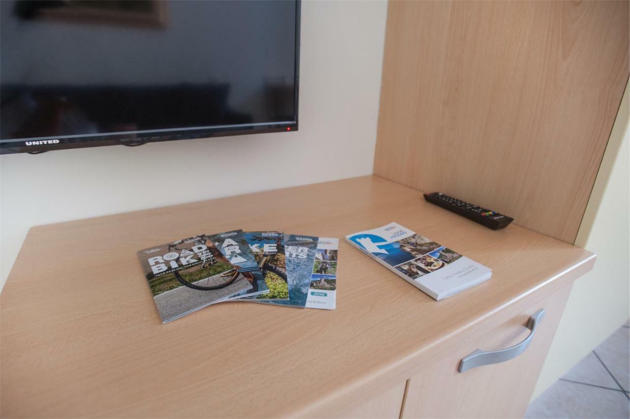Apartamento Residenza Picalof Torbole Sul Garda Exterior foto