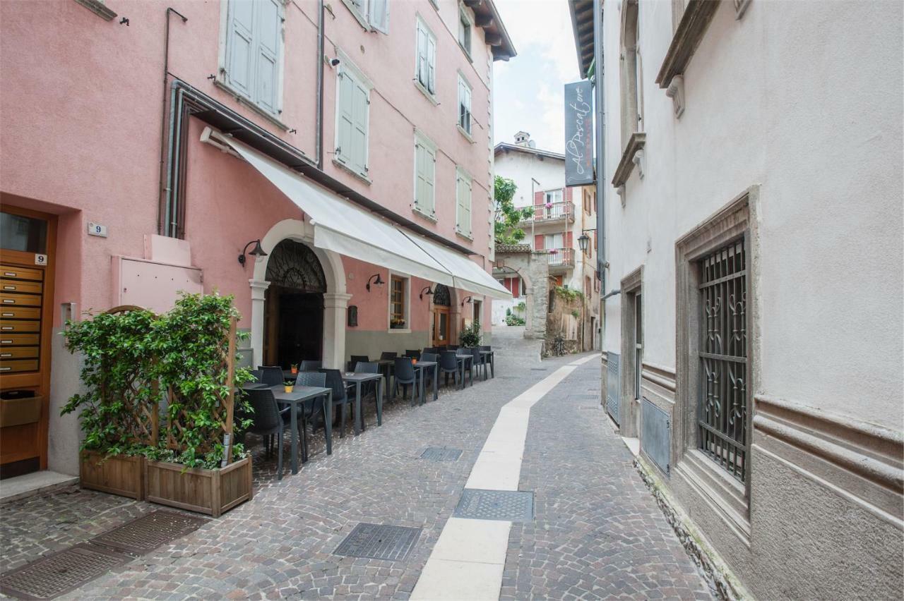 Apartamento Residenza Picalof Torbole Sul Garda Exterior foto